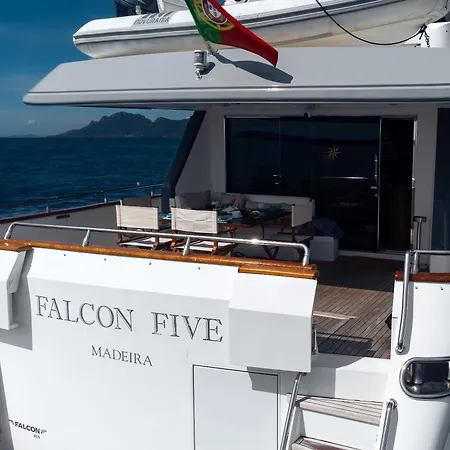 Yacht Falcon Five