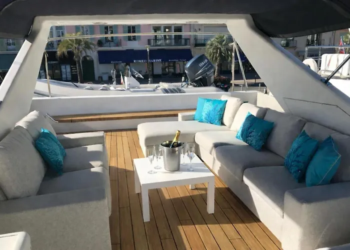 Båthotell Yacht Falcon Five Cannes
