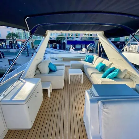Yacht Falcon Five
